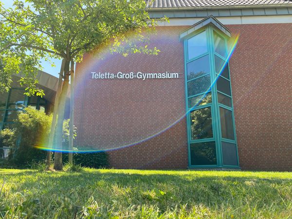 Teletta-Groß-Gymnasium